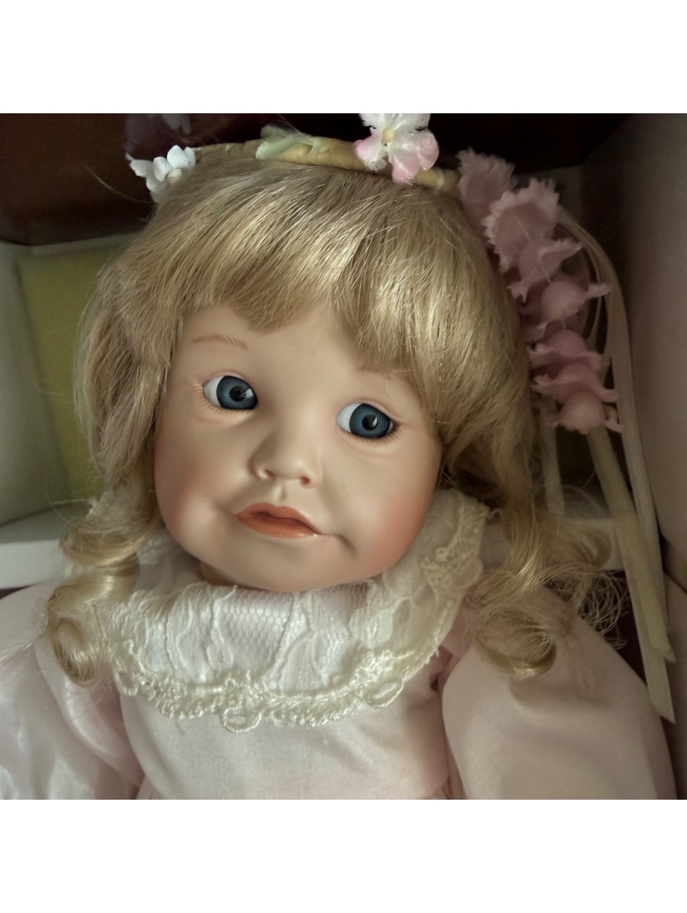 Ashton-Drake Galleries "Suzanne" 1992 Porcelain Doll - In Original Box with Tag